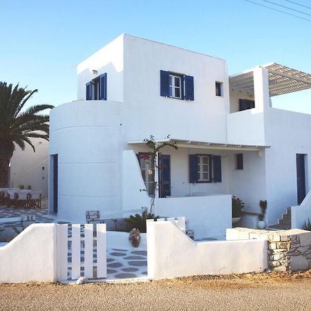 Nicos Studios & Apartments Logaras Exterior photo