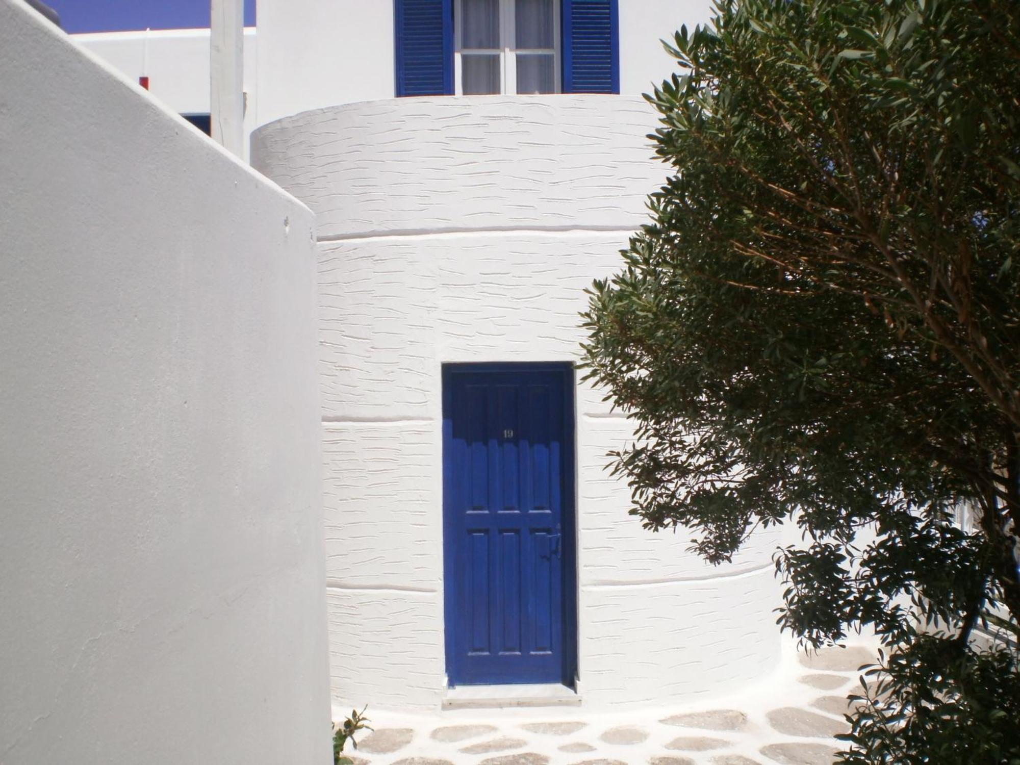 Nicos Studios & Apartments Logaras Exterior photo