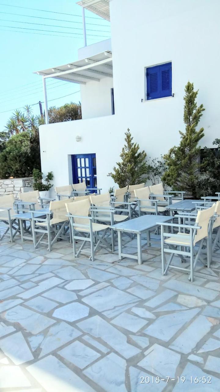 Nicos Studios & Apartments Logaras Exterior photo