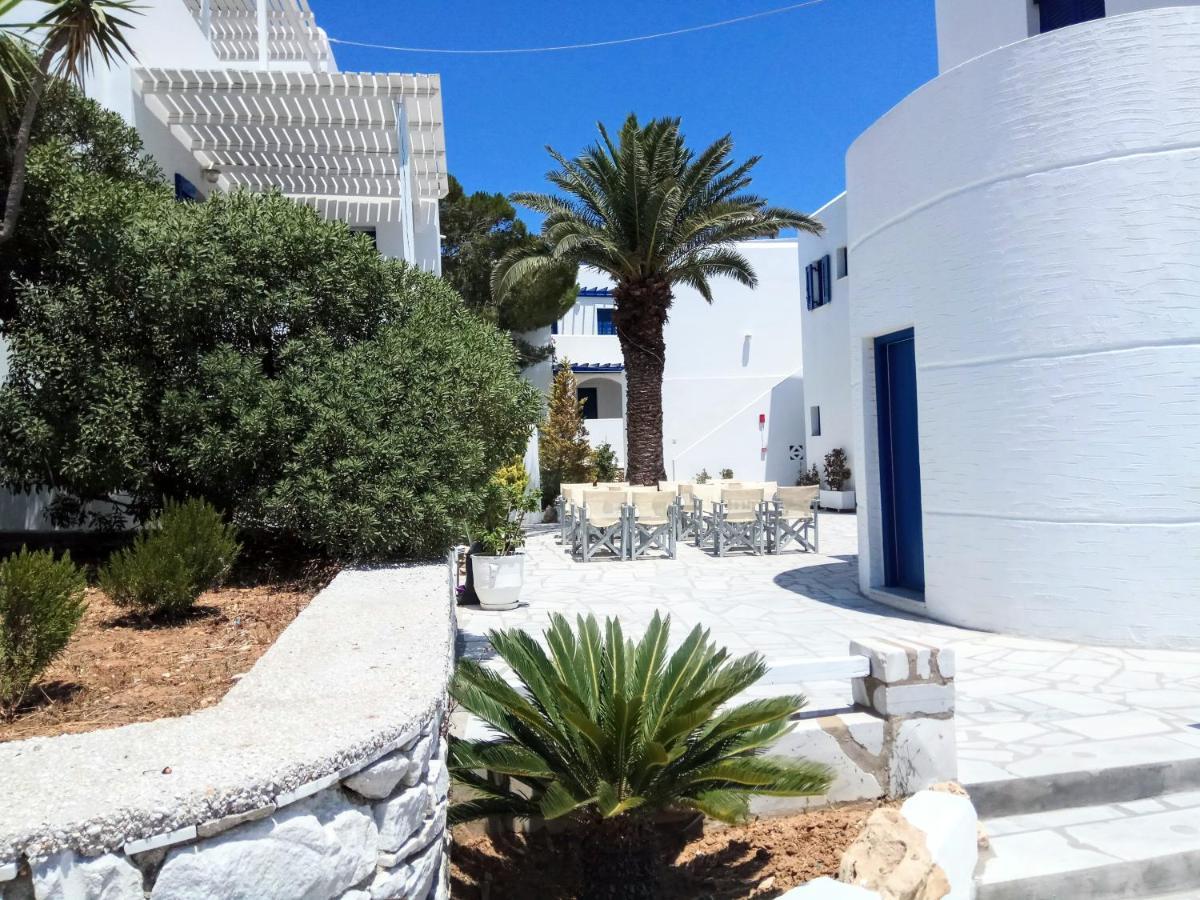 Nicos Studios & Apartments Logaras Exterior photo